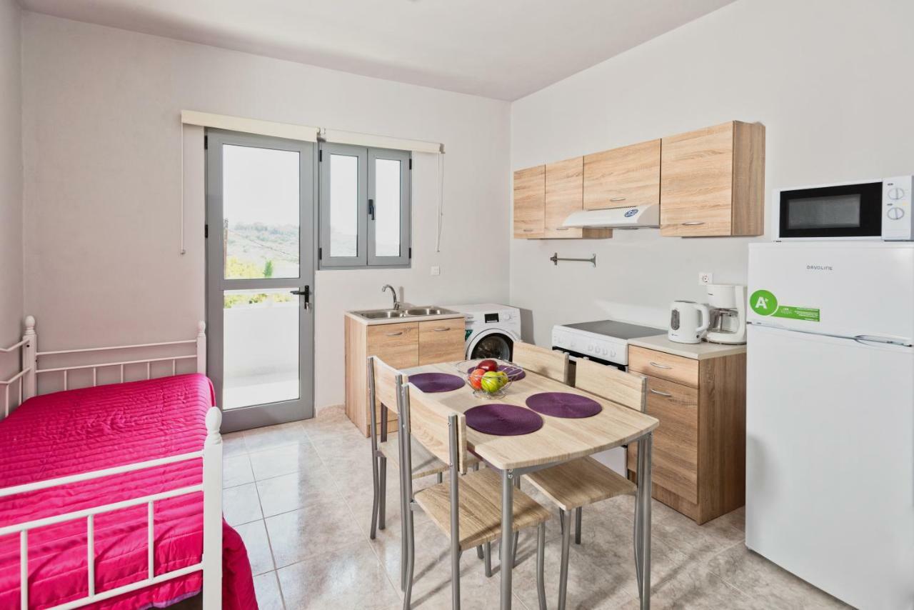 Paulsia Apartments Psinthos Ngoại thất bức ảnh