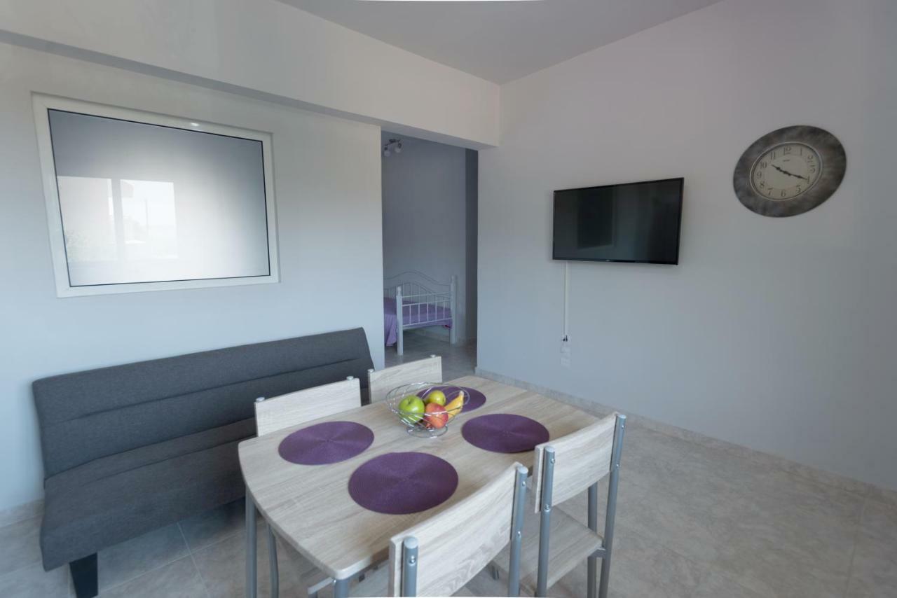 Paulsia Apartments Psinthos Ngoại thất bức ảnh